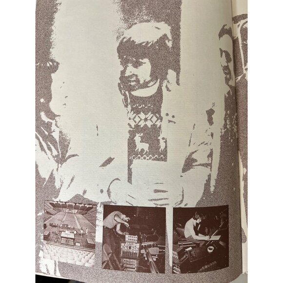 John Denver 1975 Windsong Concert Program Tour Book - Picture 7 of 12